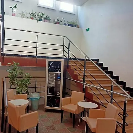 Отель Barno Popradska *